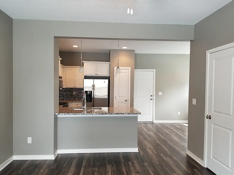 Greenway Square Townhomes — Photo 18