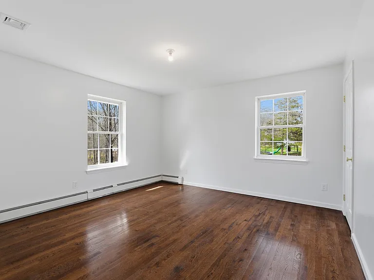 600 Twin Arch Rd — Photo 12