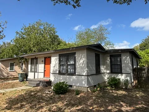 Barbara Dr, San Marcos — Photo 2