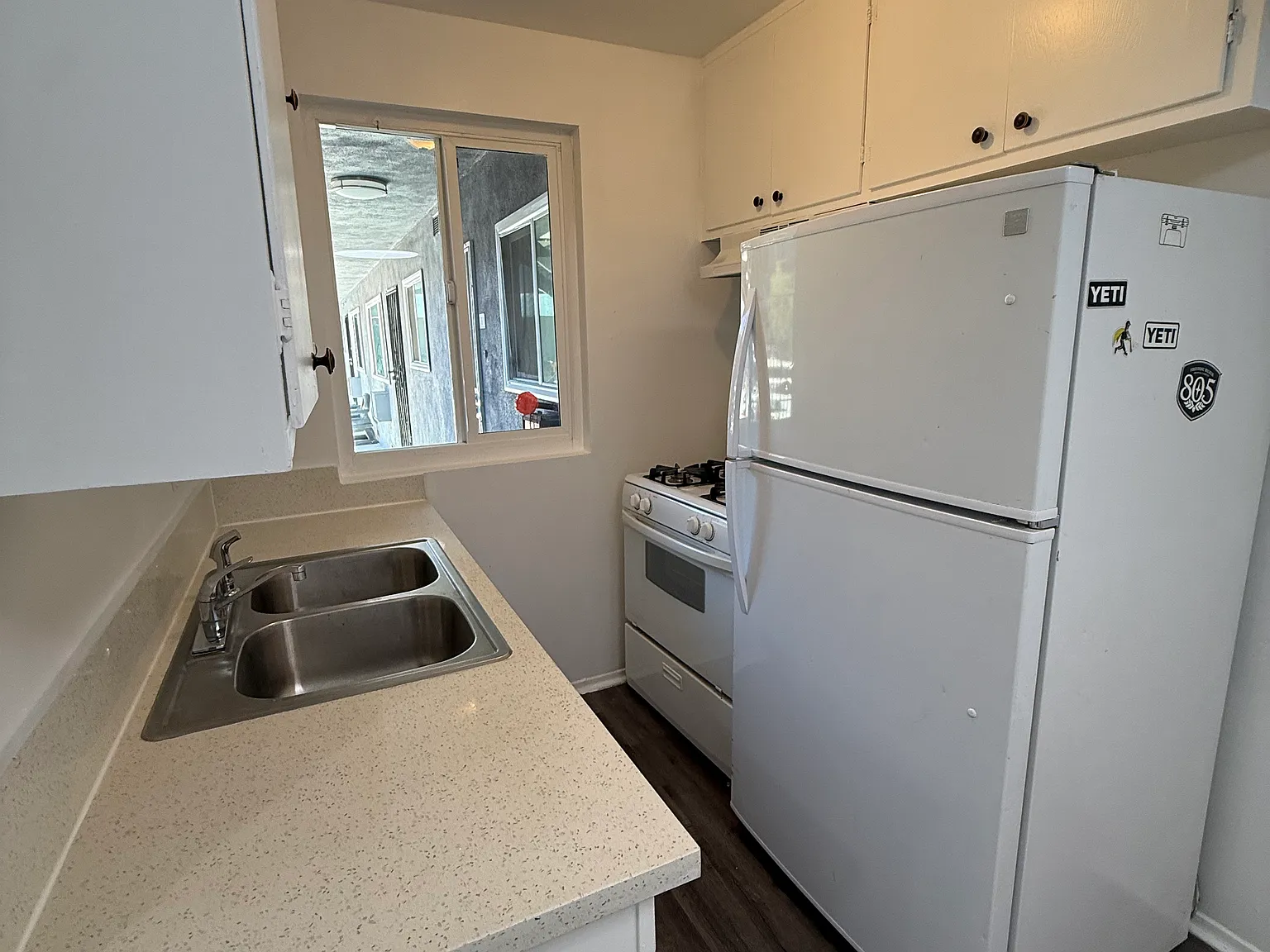 1 bed, 600 sqft, $1,750 — Photo 2