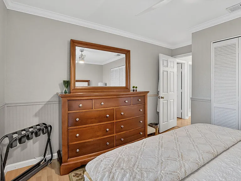 18280 Coral Isles Dr — Photo 41
