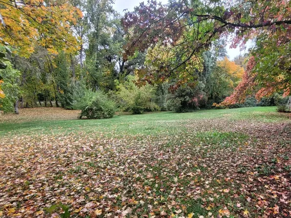 10077 Bar Hill Rd, Penn Valley, CA 95946