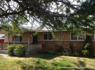 106 N 94th Pl, Yakima, WA