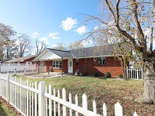 829 Park St, Worthington, KY 41183