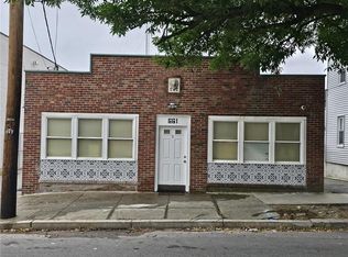 661 Douglas Ave, Providence, RI 02908