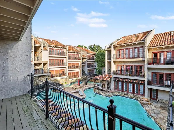 1111 W 46th St APT 22, Kansas City, MO 64112