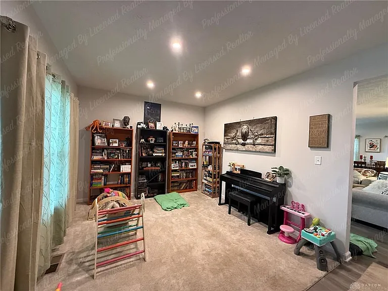 2418 David Grey Cir — Photo 4