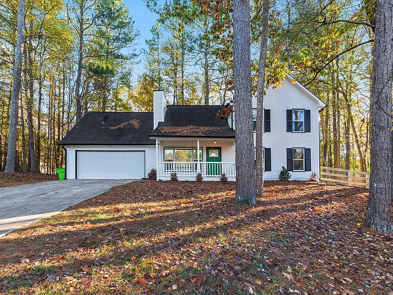 4124 Gregory Manor Cir SW — Photo 3