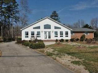 274 Cedar Lodge Rd, Thomasville, NC 27360