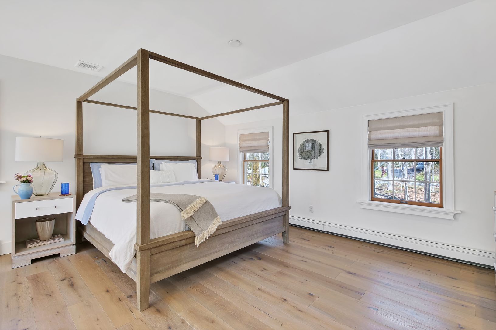  Four Poster Bed