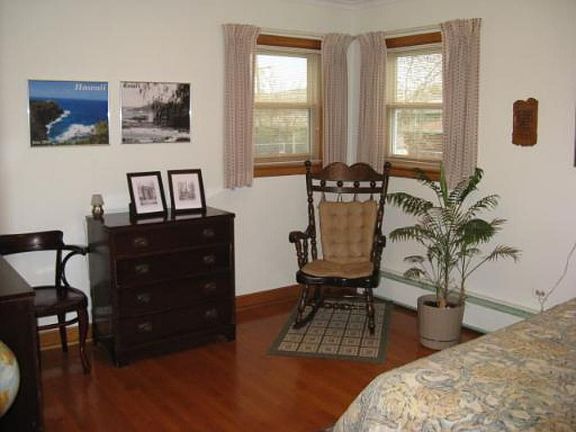 5th image of 6255 W 93rd St
