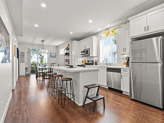 3rd image of 14271 60th Ave #23