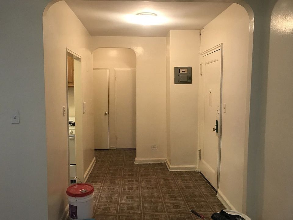 1st image of 48 Saint Pauls Pl APT 2G