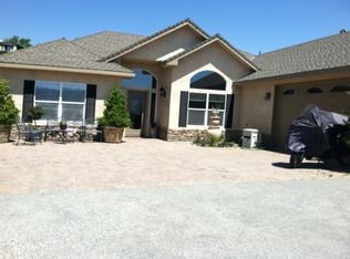 23780 Lakeview Dr, Tehachapi, CA 93561