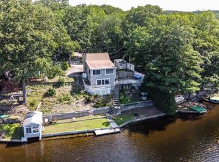 86 Oak Ridge Rd, Lunenburg, MA 01462