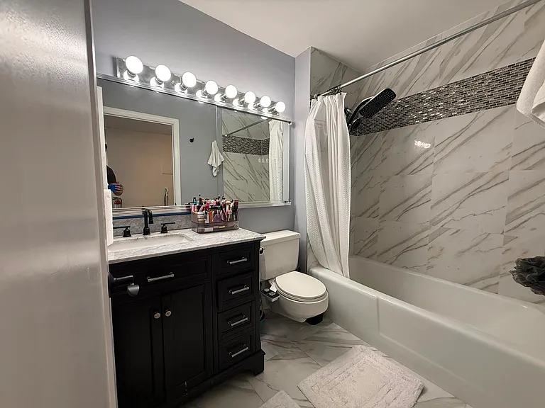 7004 Boulevard East #29D — Photo 23
