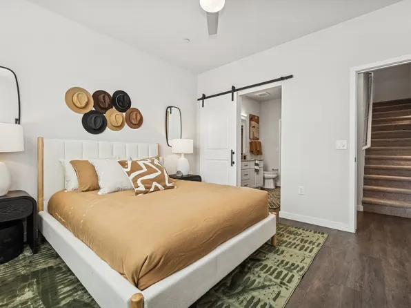 Touchstone at South Mountain