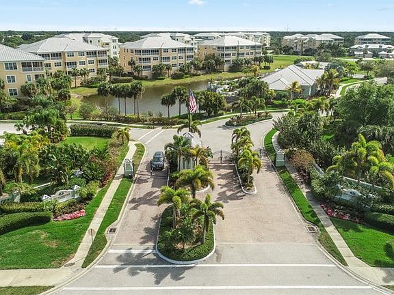 3rd image of 10540 Amberjack Way Unit 102