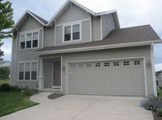 522 Aztalan Dr, Madison, WI 53718