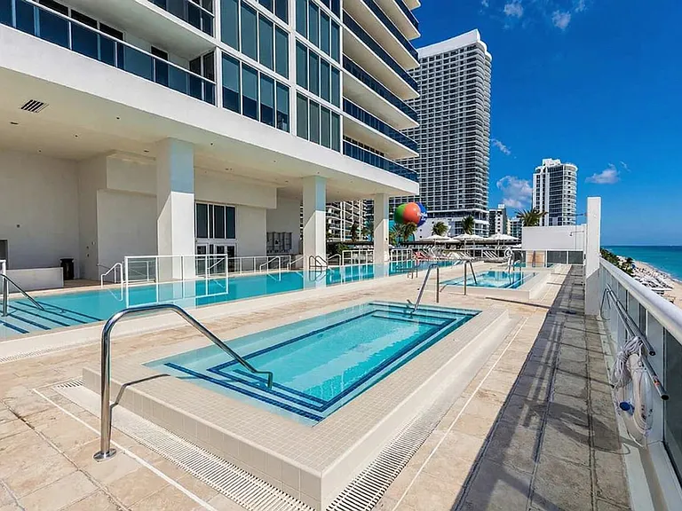 1830 S Ocean Dr #ID1227465P — Photo 28