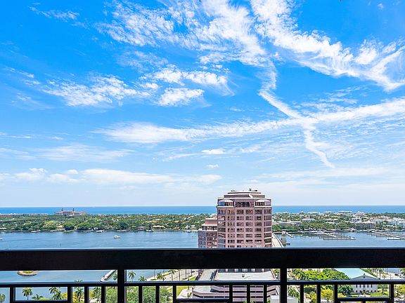 2nd image of 701 S Olive Avenue #1811