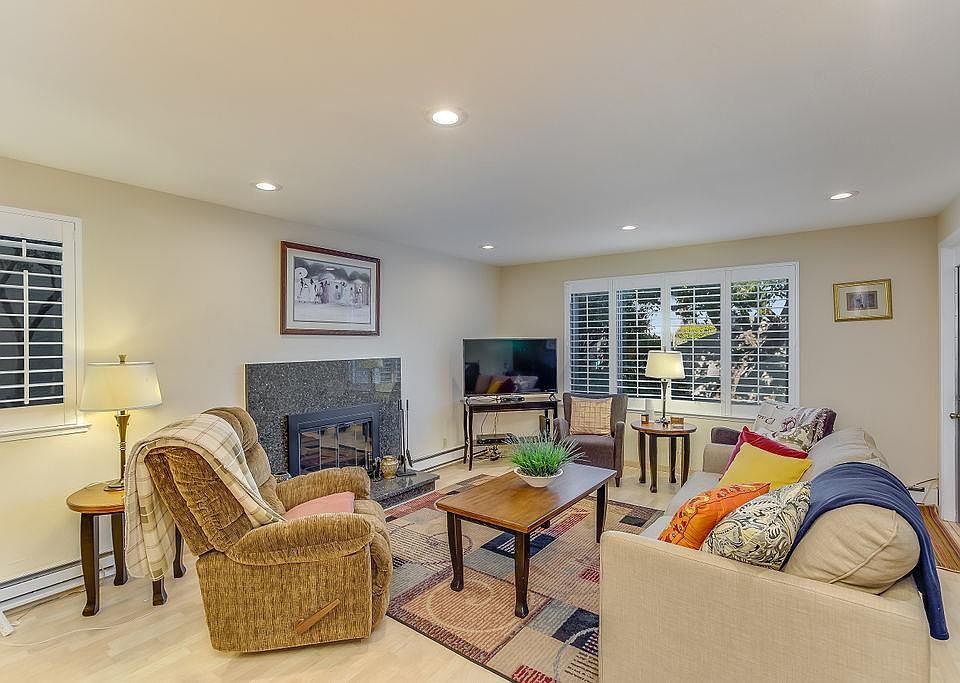 1st image of 5017 Palmetto Ave APT 61