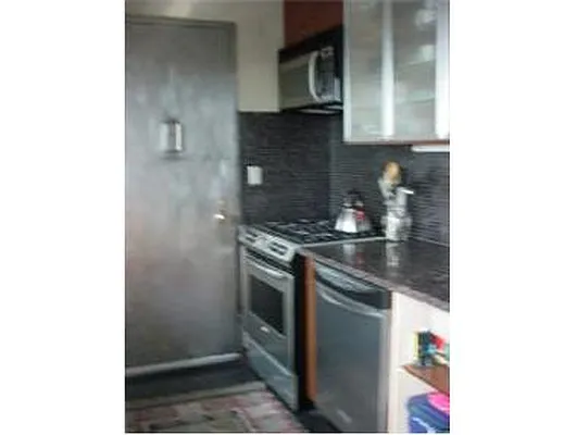 Sold by Douglas Elliman | media 15