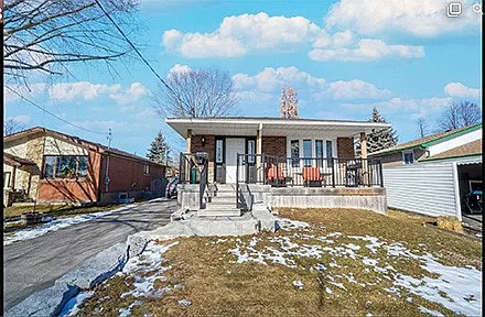 660 Tennyson Avenue Oshawa — Photo 2