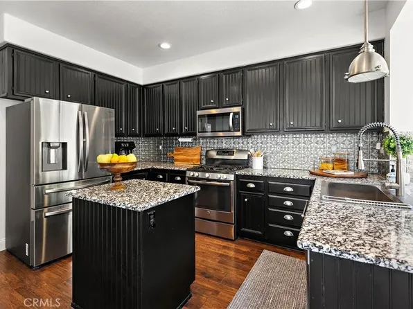 33068 Harmony Ln, Temecula, CA 92592