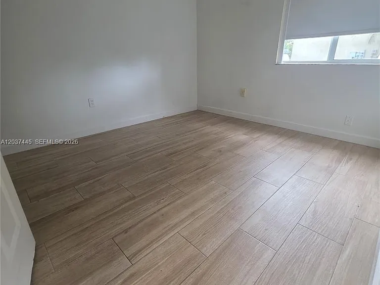 15711 SW 137th Ave #101 — Photo 6