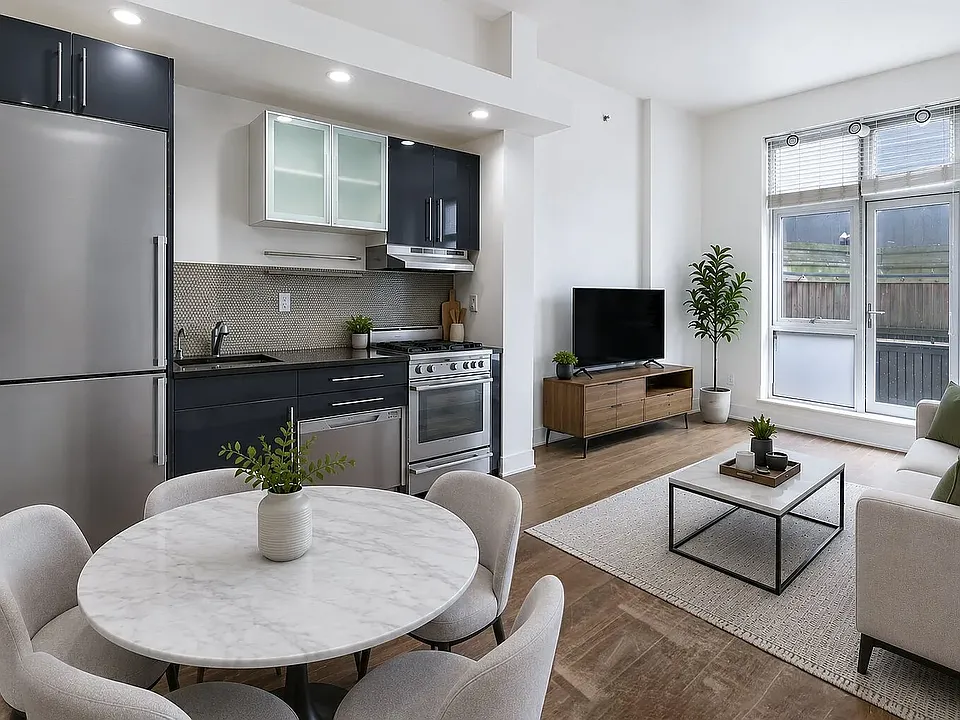 390 Lorimer St #1E