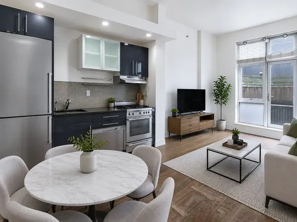 390 Lorimer St APT 1E, Brooklyn, NY 11206