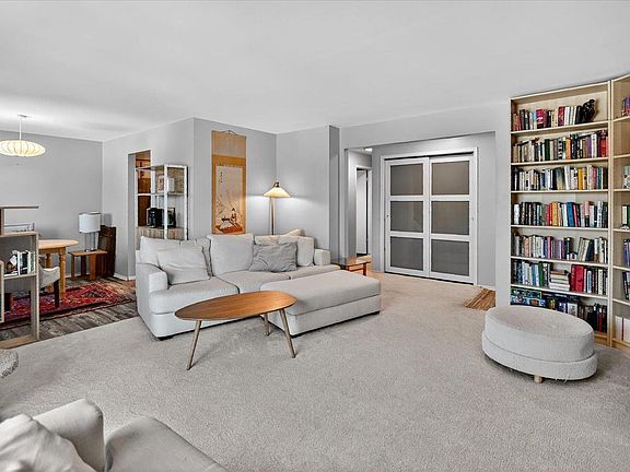 3rd image of 604 North Westfield Road #C