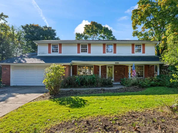 2305 Harrison St, Glenview, IL 60025