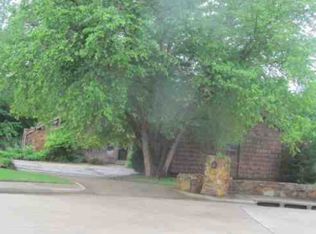 220 W Meade Dr, Yukon, OK 73099