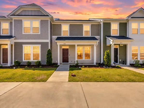 4909 Crescent Square St, Raleigh, NC 27616
