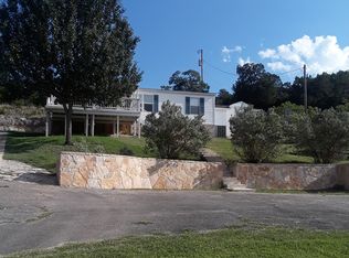 161 Pal Dr S, Kerrville, TX 78028