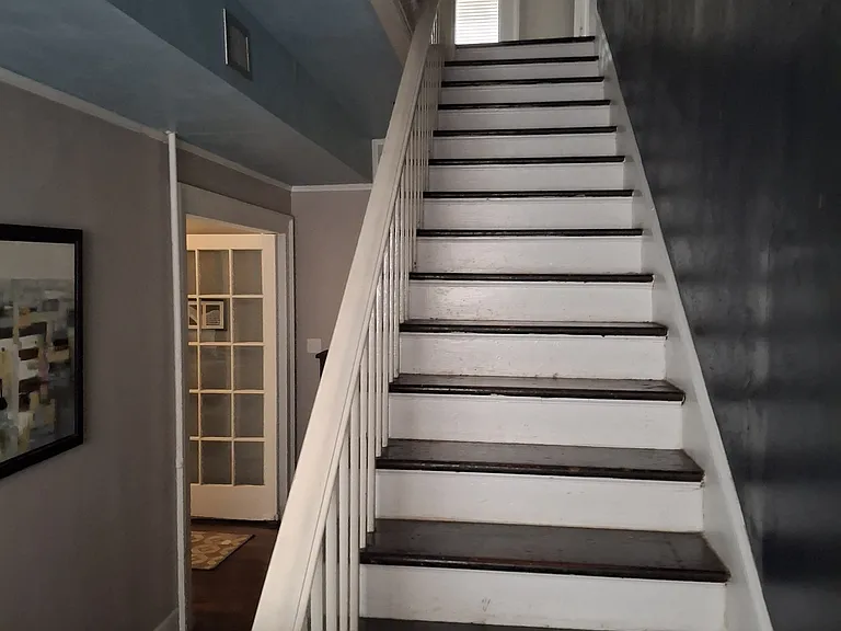 251 Michigan Ave — Photo 23