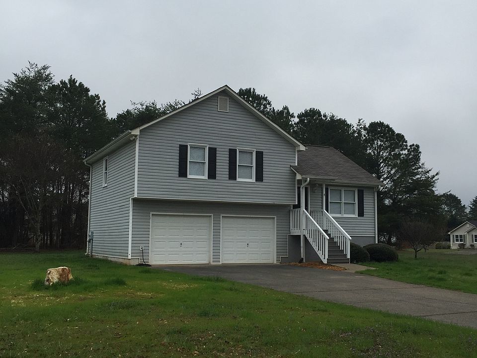 1st image of 35 River Oaks Dr