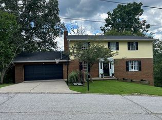 1020 Rustling Rd, South Charleston, WV 25303