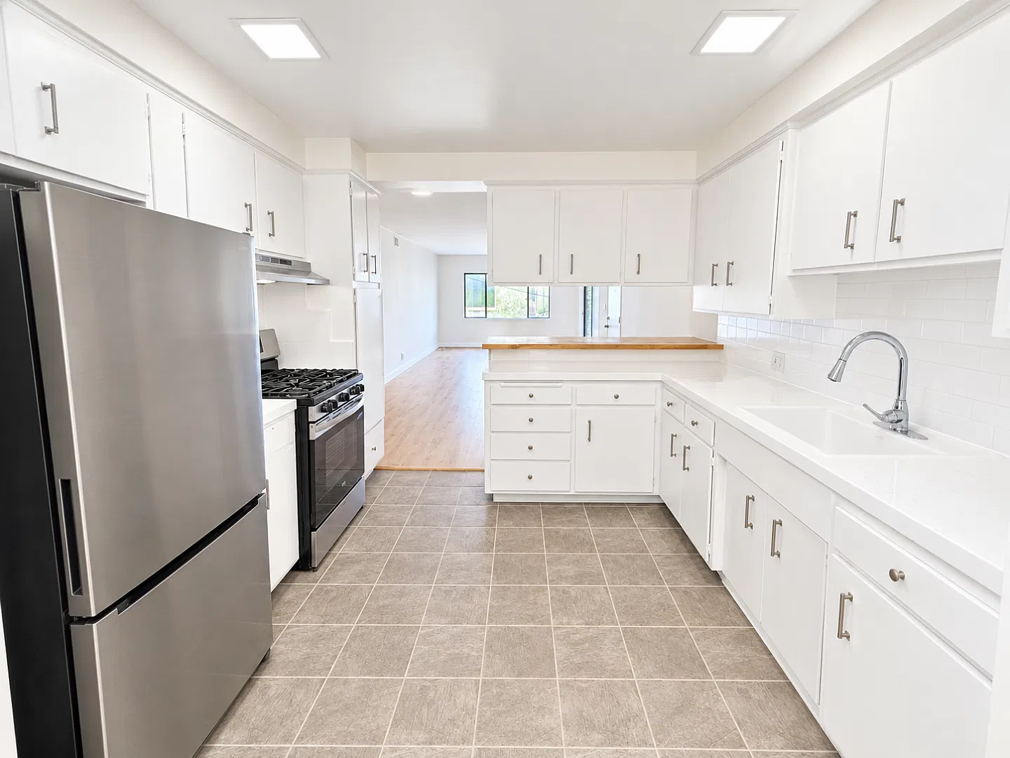 524 E Palm Ave Unit 4 — Photo 4
