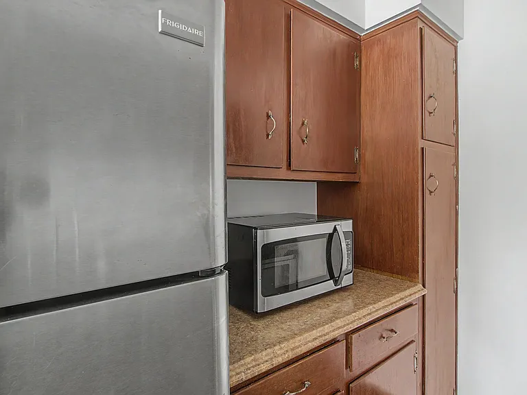 3355 University Blvd W #100 — Photo 7