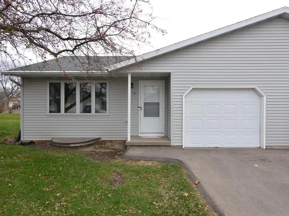 1720 West Main Street #B, Stoughton, WI 53589