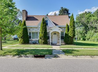 721 W Franklin St, Portage, WI 53901