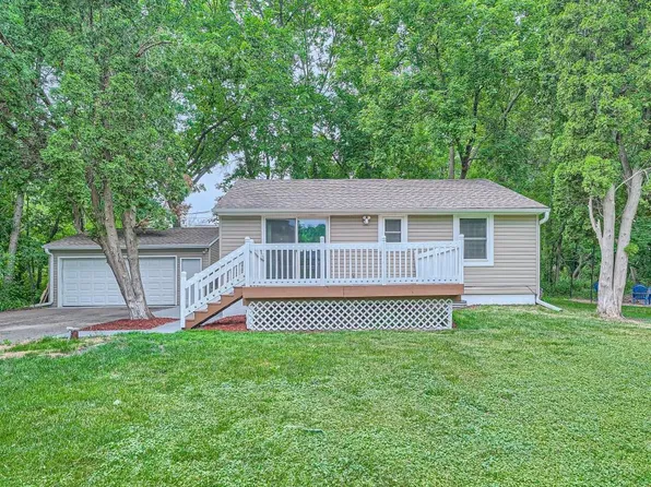 295 Tonka Ave, Long Lake, MN 55356