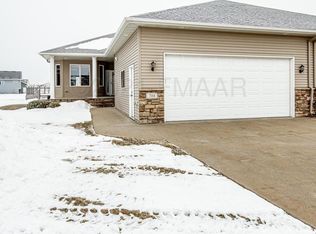 704 43rd Ave S, Moorhead, MN 56560