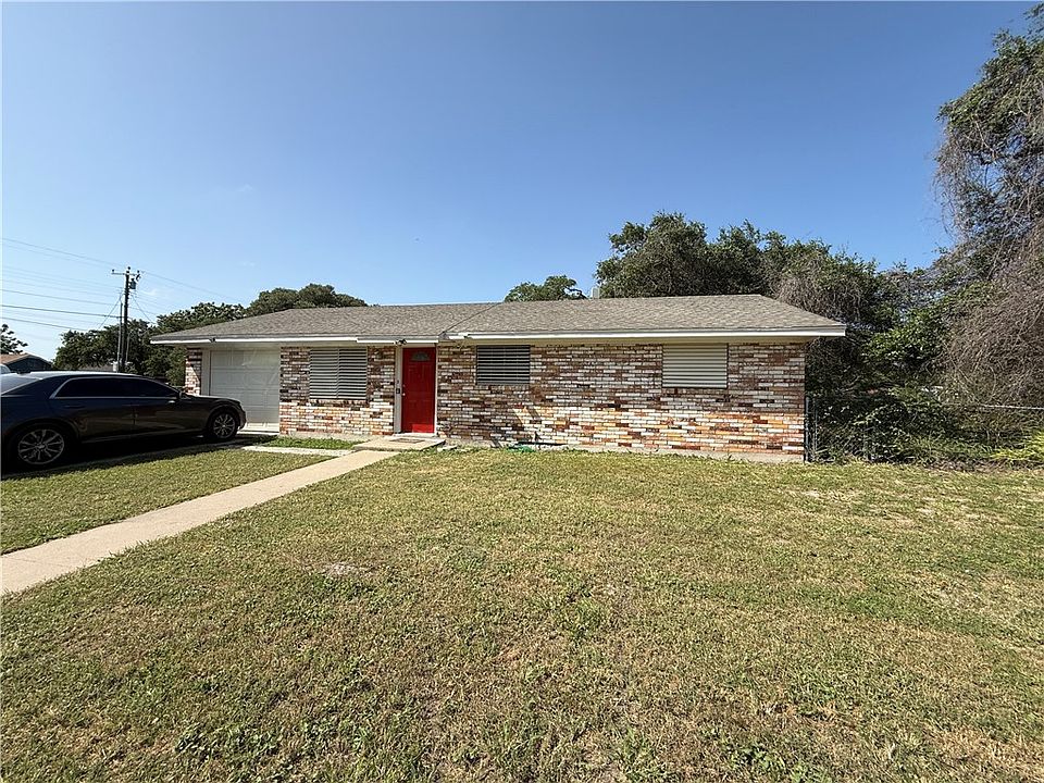 1st image of 206 W Lott Ave