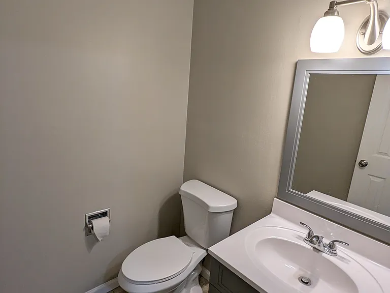 110 Weber Rd — Photo 14
