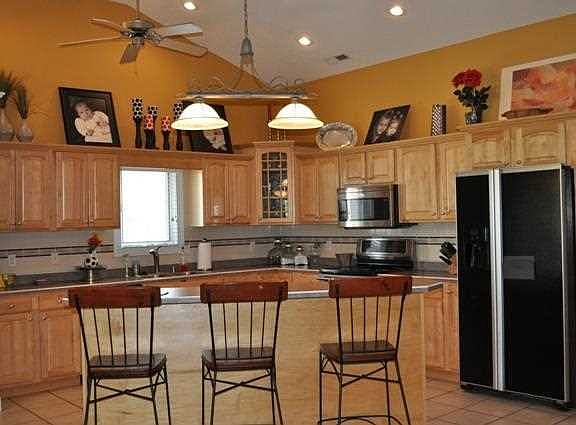 3rd image of 559 Bent Creek Dr
