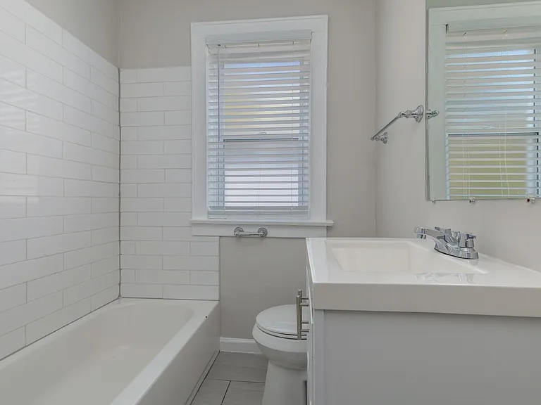 1555 Tamm Ave #B — Photo 13